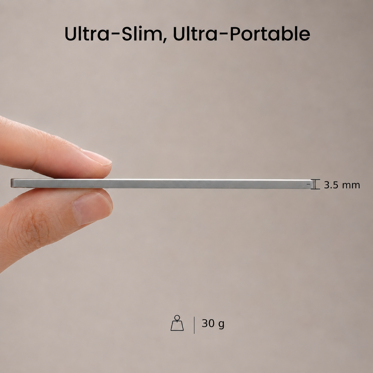 Echo Pro ultra-slim side with 3.5mm held between fingers